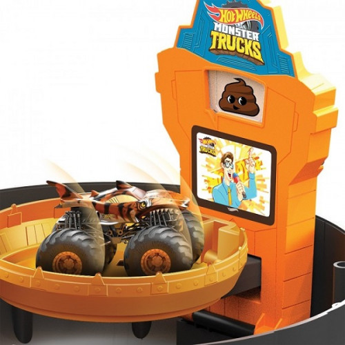 Hot Wheels Игровой набор «Трюки в шине»